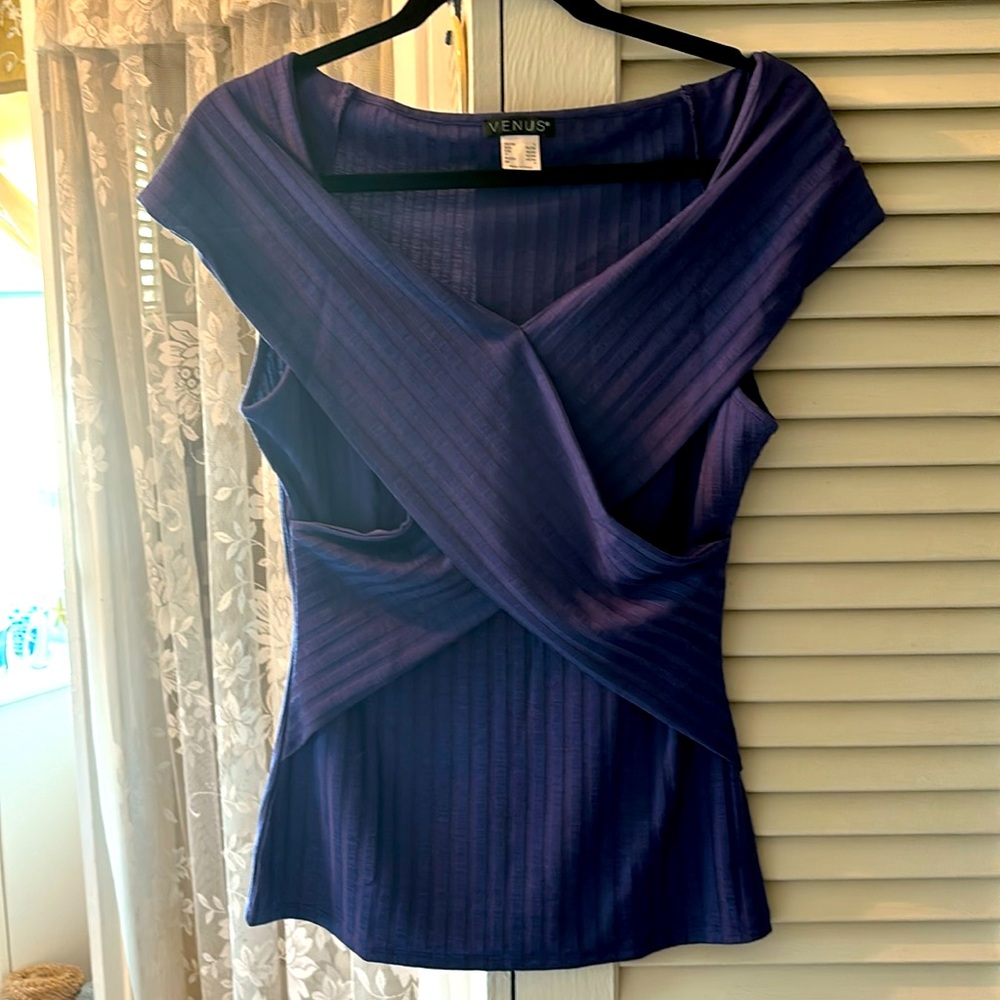 Brand new Venus top
